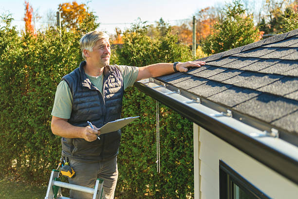 Professional Flat Roof Repair technician working in Alton, IL